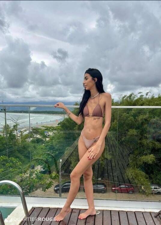 Privé Sabrina