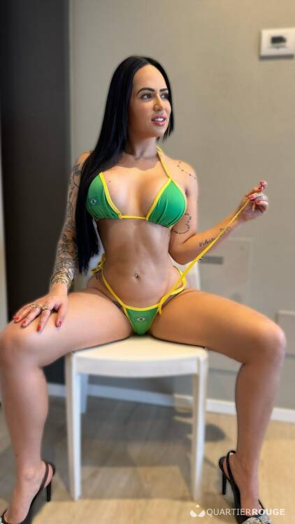 Privé Veronica Chaud - Brazilian Hot