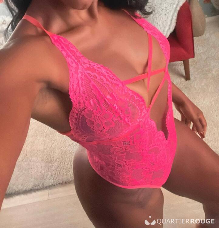 Privé Milena Camacho