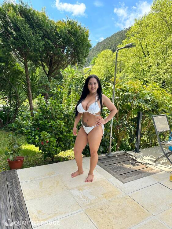 Privé Melissa Maria