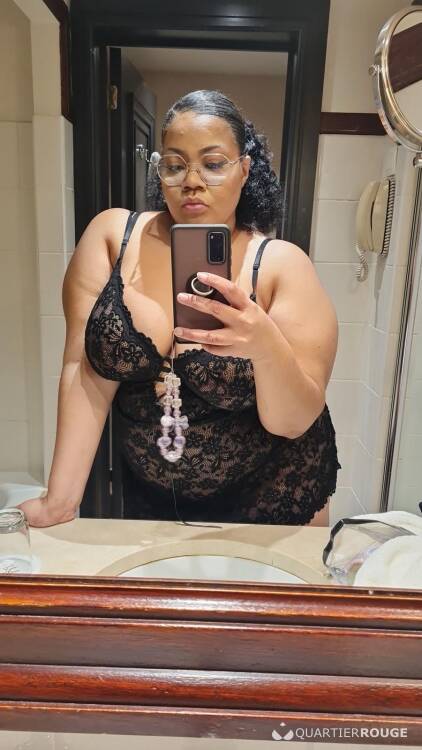 Escort Lidya