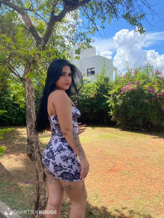 Privé Alicia namorada