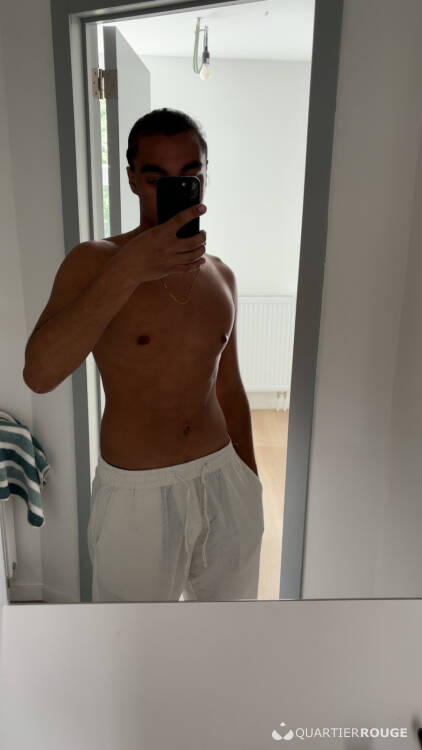 Escort Mehdi l?allumeur