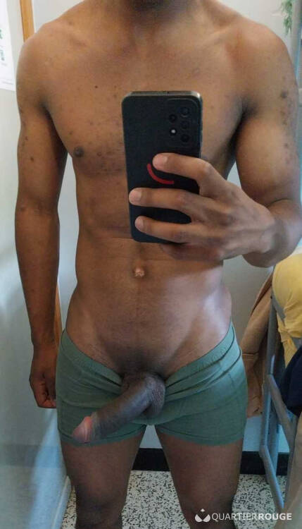 Escort Malik