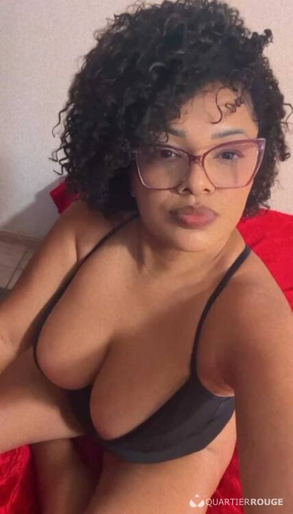 Privé Aline Chaud