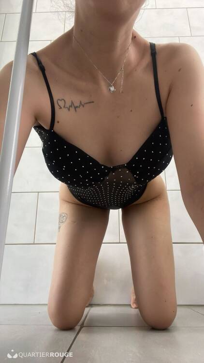 Escort Alexa