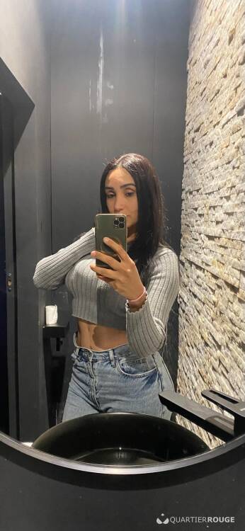 Priv&eacute; Camila Borges