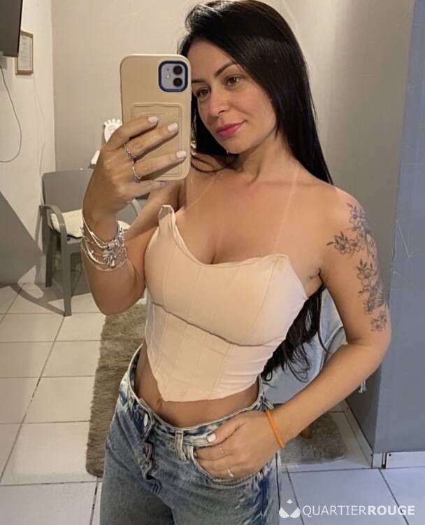 Privé Karine Liz