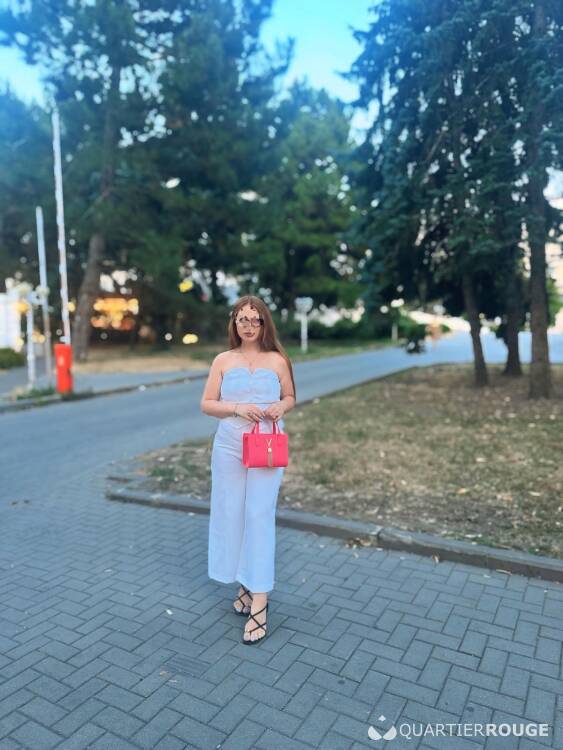 Privé Angela