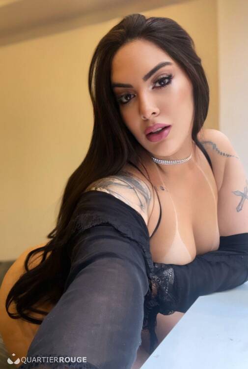 Privé Nicole Lima