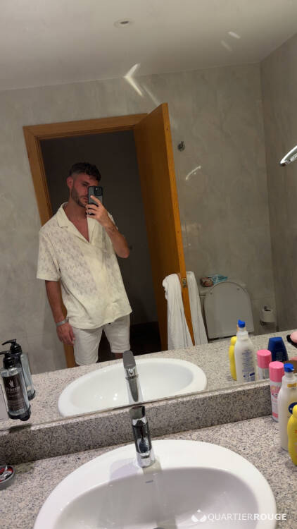 Privé Valentino