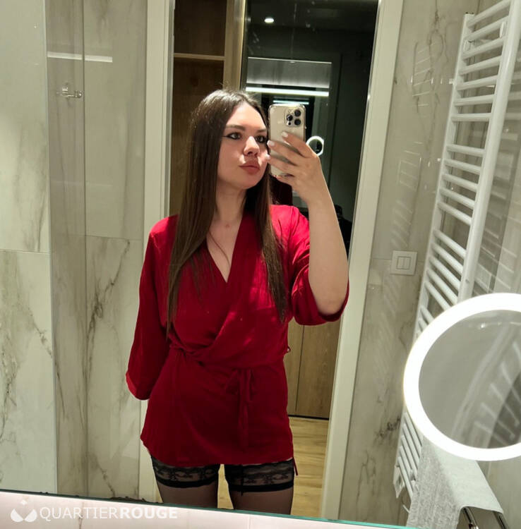 Priv&eacute; Maria new