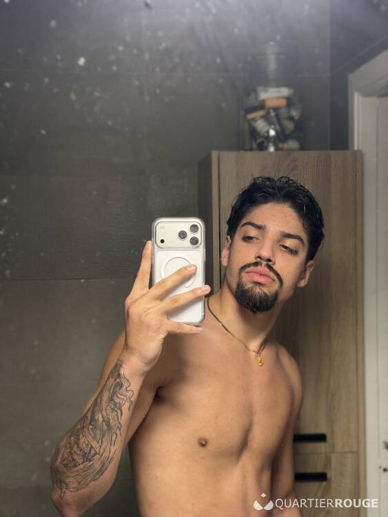 Escort Maximiliano ( Max )