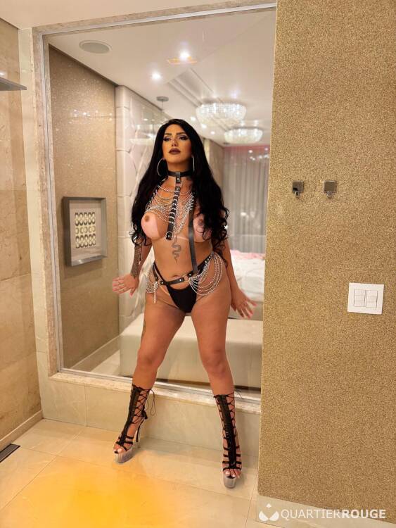 Privé Ts Bella sexy