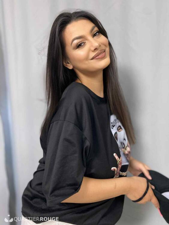Escort Selena