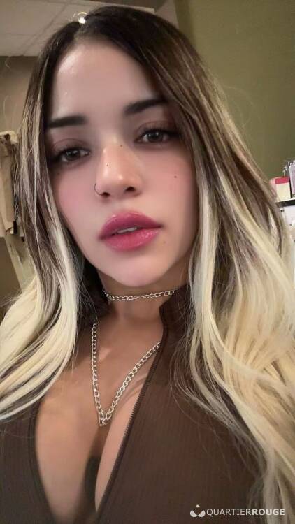 Priv&eacute; Shakira sereia