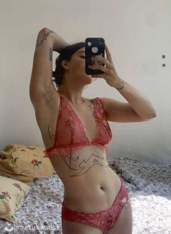 Escort Ninon