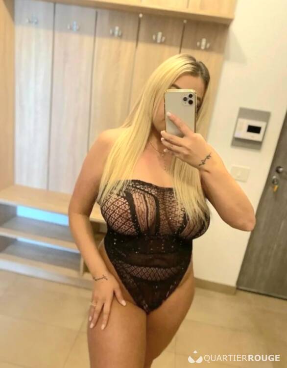 Escort Kely
