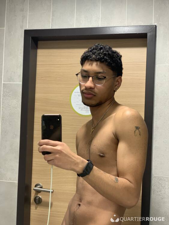 Escort Latino