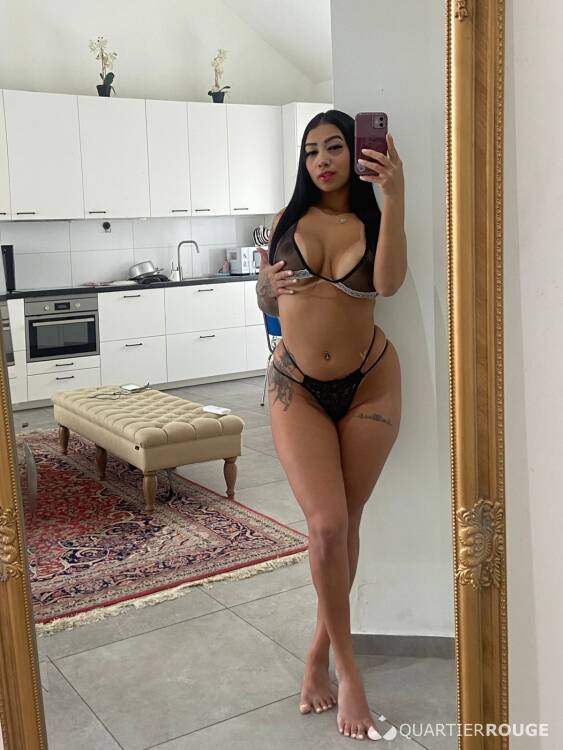 Privé Naty
