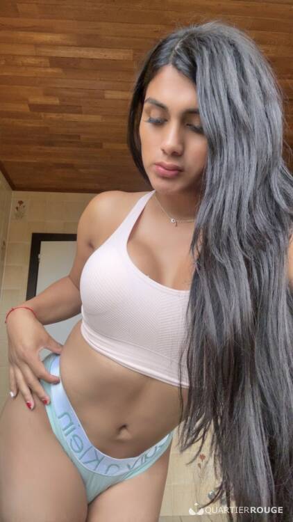 Privé Valentina bella