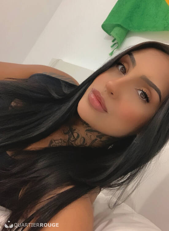 Priv&eacute; Luiza Brazilian