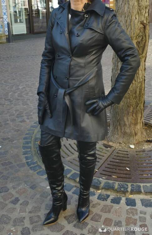 Privé Maitresse Elira