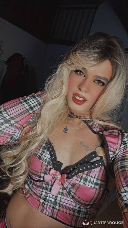 Privé Dhara laurenn