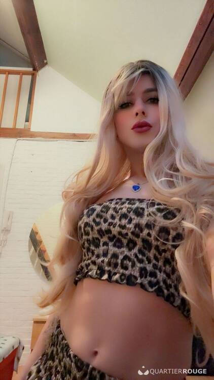 Priv&eacute; Dhara laurenn