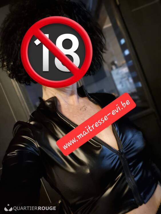 Privé Maîtresse Evi