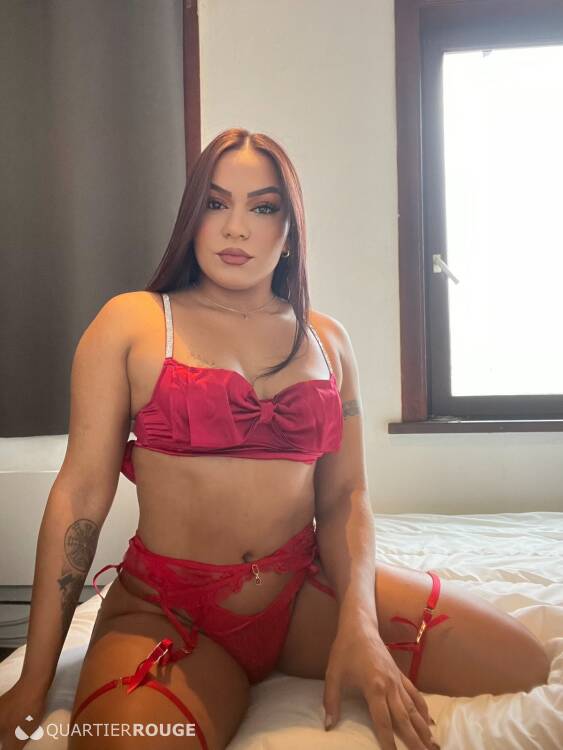 Priv&eacute; Layla Noor