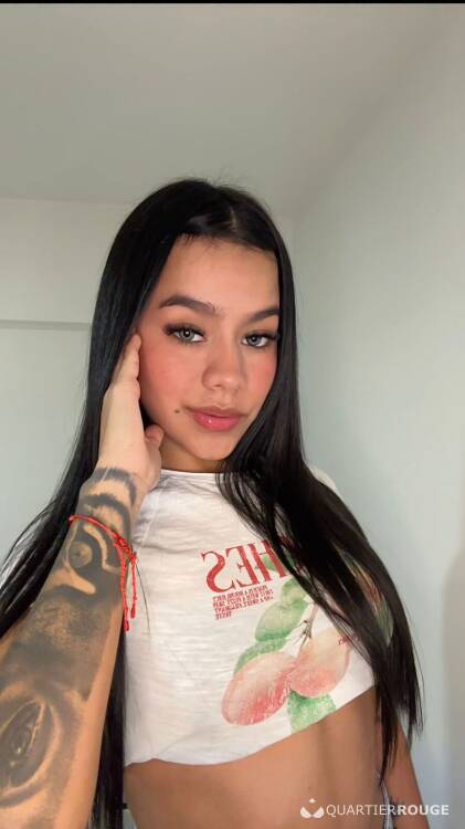 Priv&eacute; Rousse sexy girlfriend