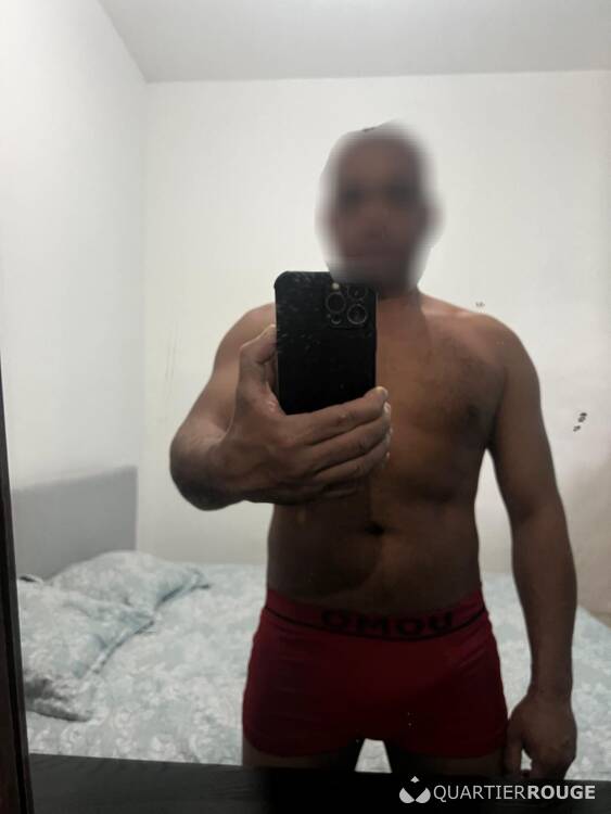 Priv&eacute; Pedro chaud