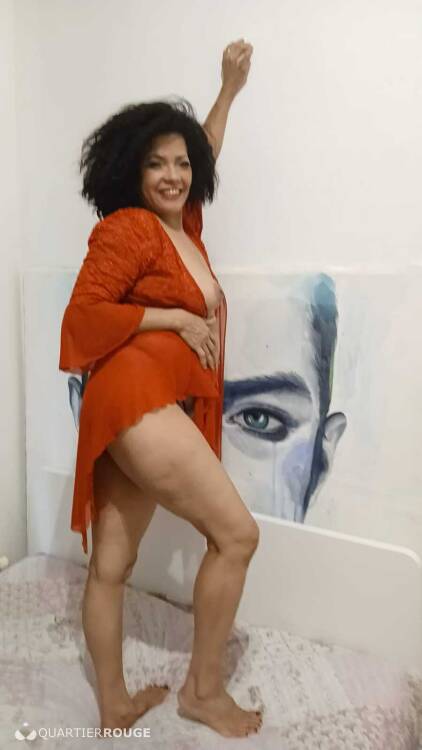 Priv&eacute; Debora Paiva