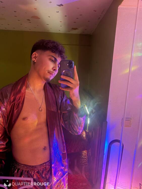 Escort Mohamed Amine