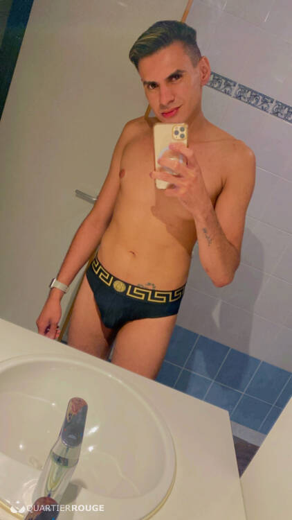 Privé Rafael latino
