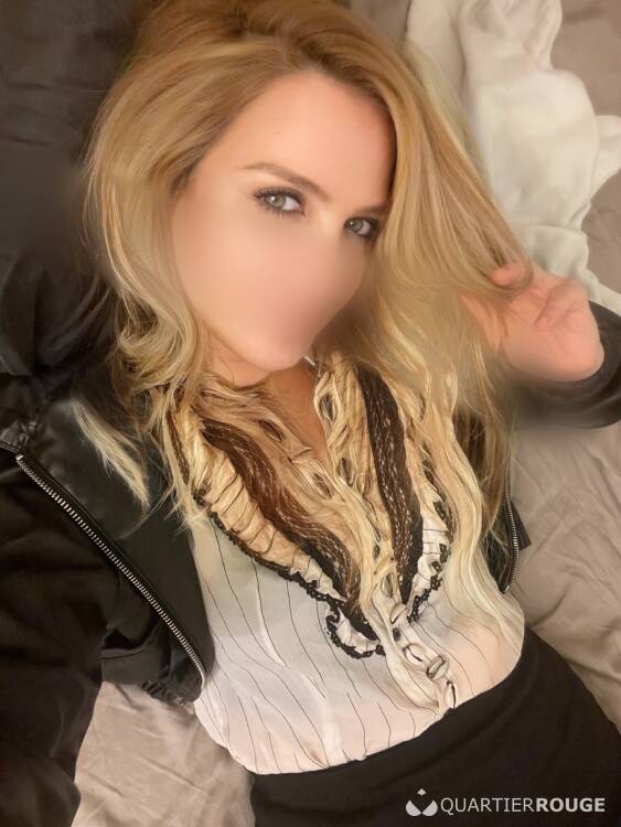 Priv&eacute; Natalia Belmonte