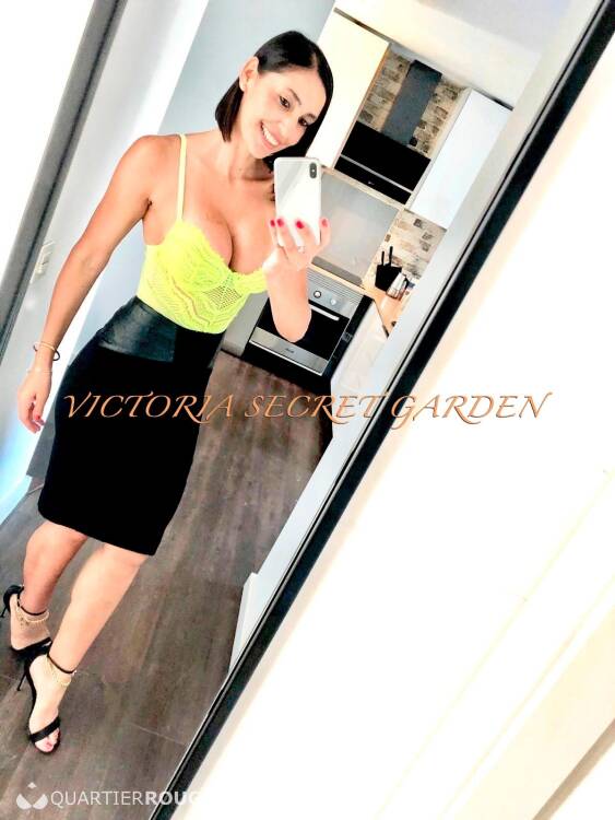 Priv&eacute; VICTORIA SECRET GARDEN