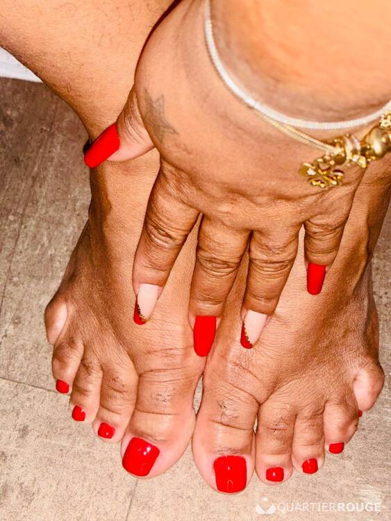 Priv&eacute; Elizabeth