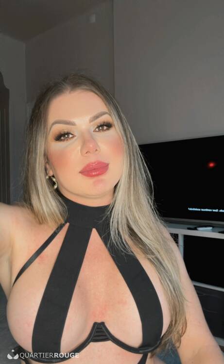 Privé Agatha valiati