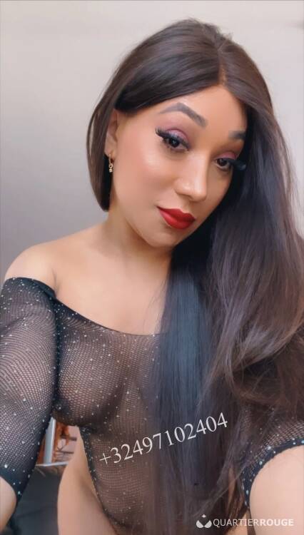 Priv&eacute; Melyna Marques