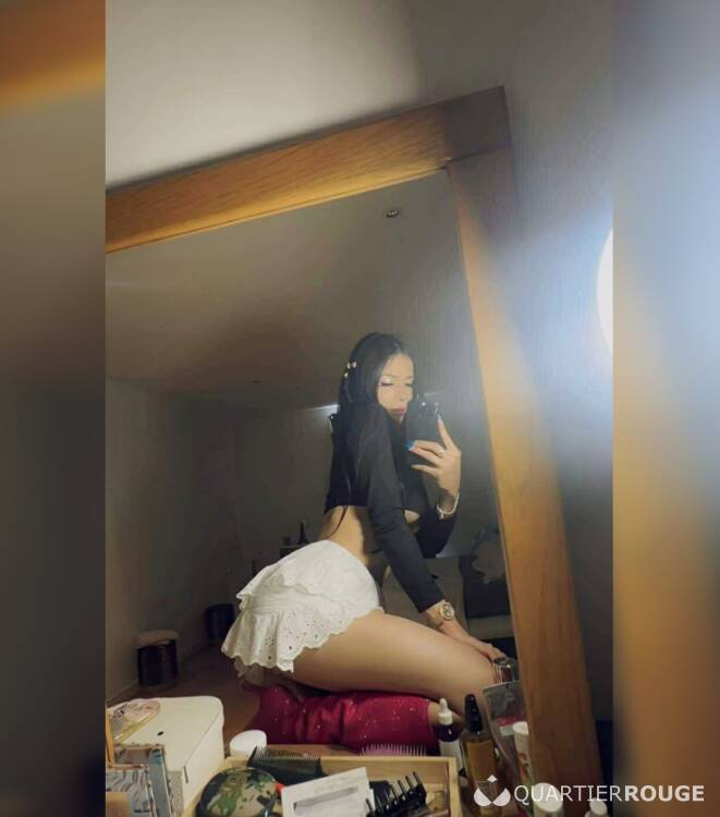 Privé Anahi