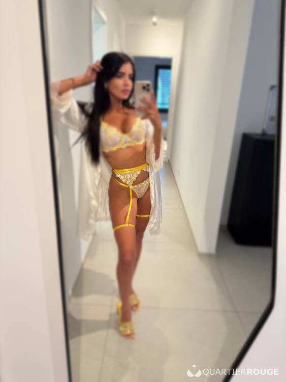 Priv&eacute; Mariana Santana