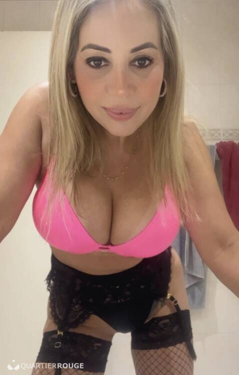 Privé Elena sexy hot