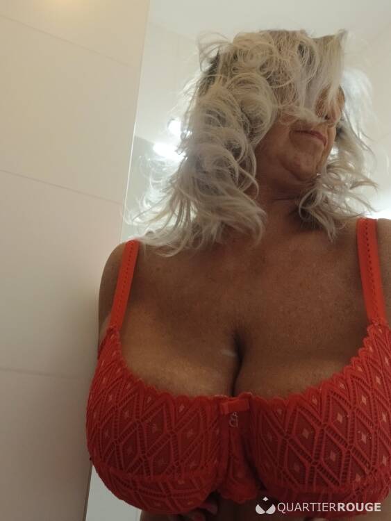 Priv&eacute; Belinda