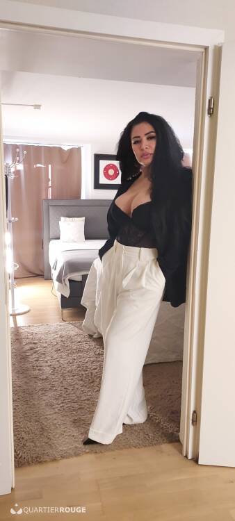 Privé Massage sexuel et strapon