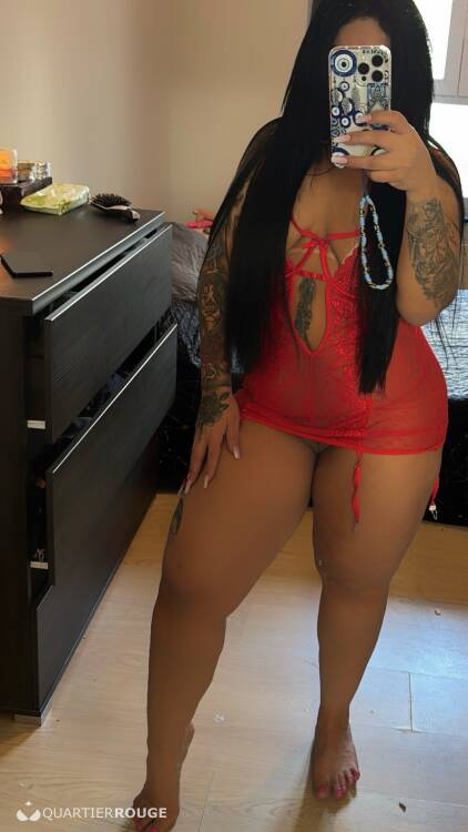 Privé REBECA COQUINE