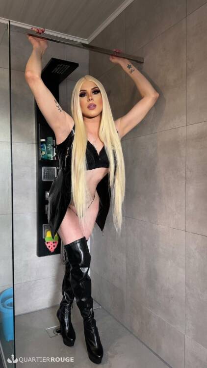 Privé Scarlett