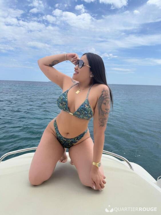 Privé Valentina chaud