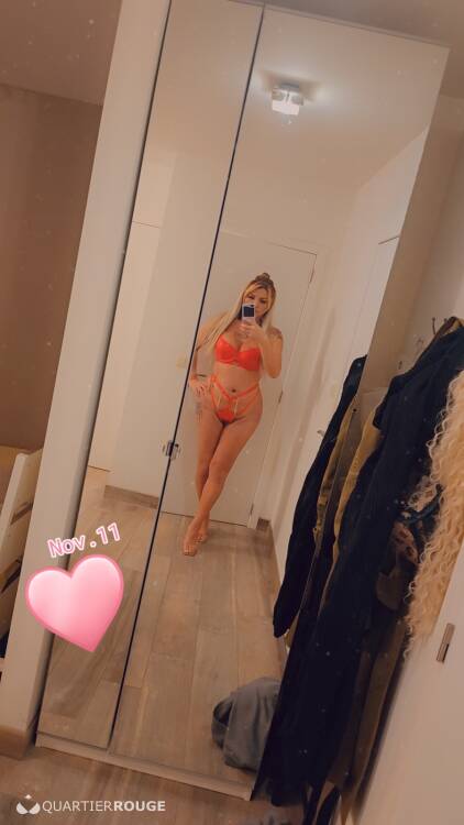 Privé Natasha latin